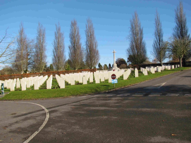 War memorial and Military graves.jpg