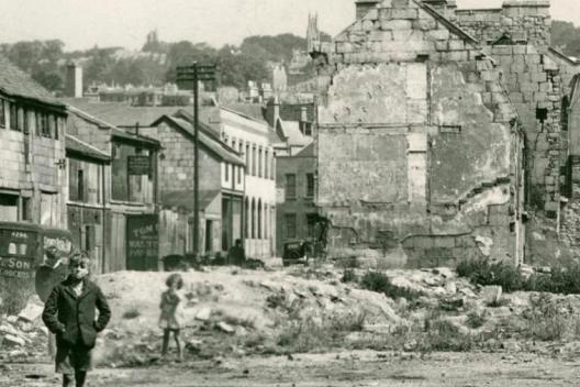 Historic photos of buildings in Bath